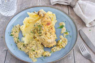 Kaninchenkeulen mit Senf