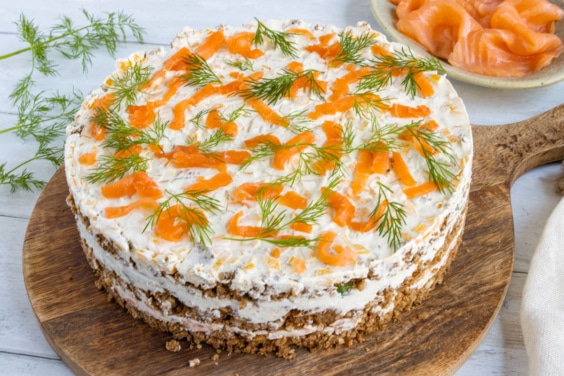 Schwedische Lachstorte mit Frischkäse | Rezept - eat.de Schwedische Lachstorte mit Frischkäse | Rezept - eat.de
