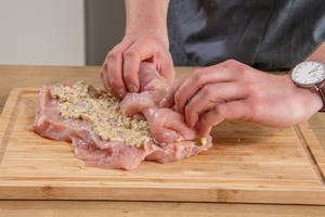 Putenfleisch rollen