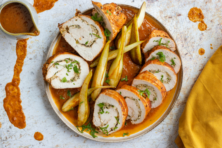Wie Lange Braucht Ein Putenrollbraten Im Backofen Rollbraten Garzeit: So lange muss er in den Ofen - eat.de