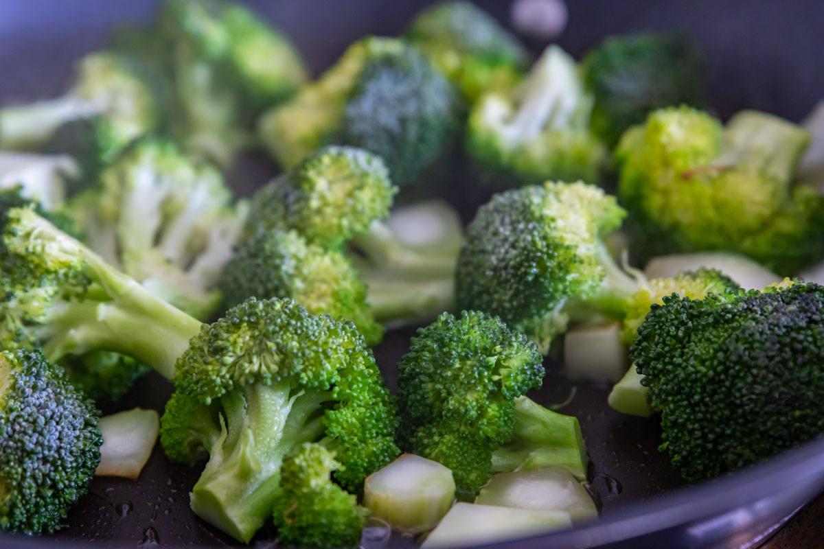 proteinreiche Beilage Brokkoli