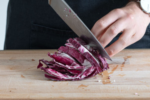 Radicchio schneiden