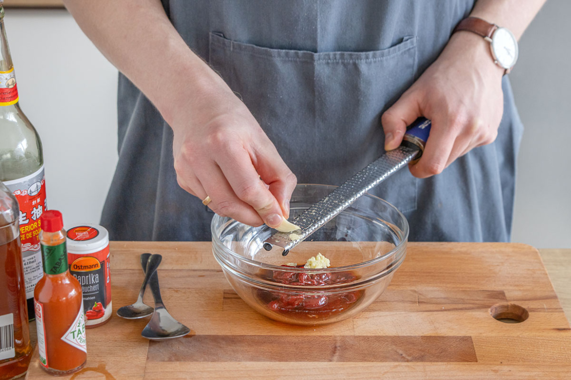 BBQ-Marinade für Rippchen selber machen | Rezept
