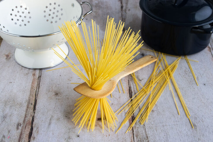 Spaghetti portionieren