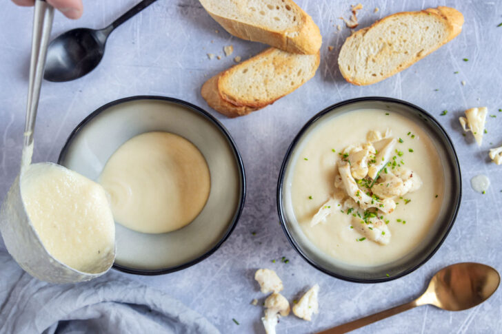 Schnelle Blumenkohlsuppe mit Kartoffeln