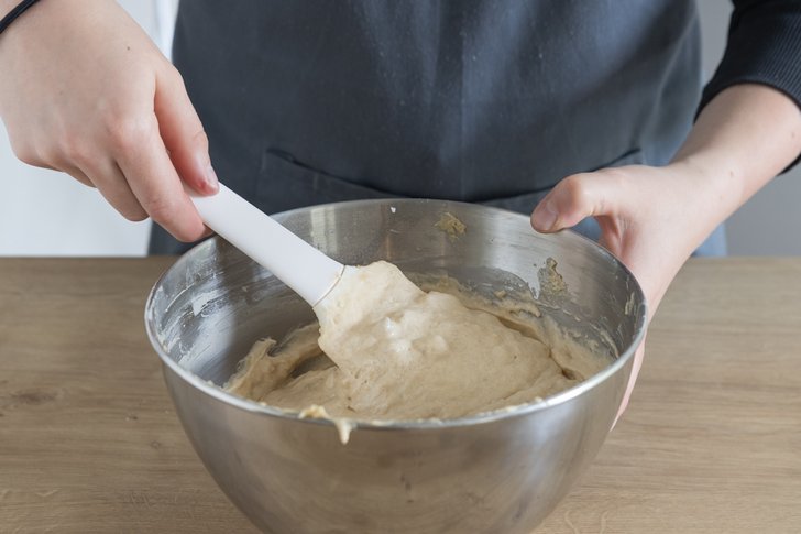 Walnüsse kurz unterheben