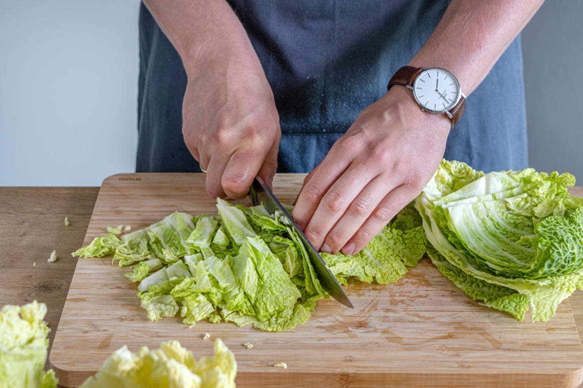 Wirsing untereinander mit Hackfleisch und Kartoffeln