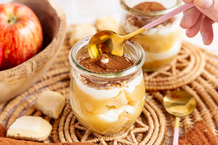 Apfeltiramisu im Glas