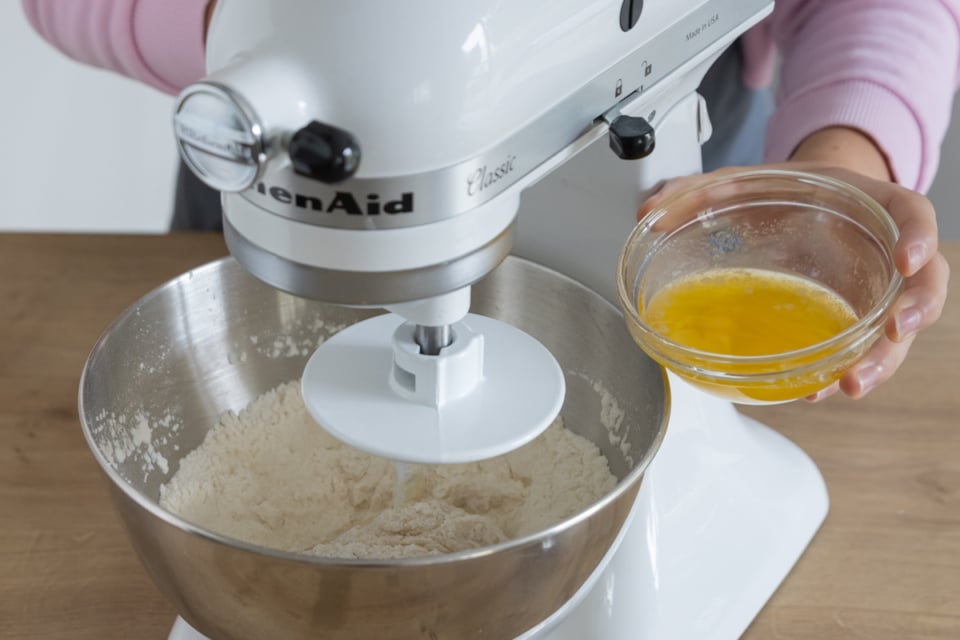 Apfelkuchen mit Hefeteig und Streusel | Rezept