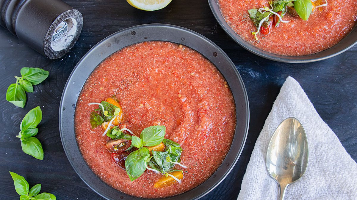 Gazpacho: Kalte Gemüsesuppe aus Andalusien - eat.de