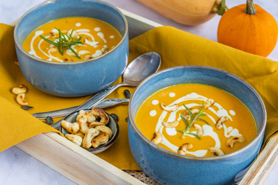 Vegane Low Carb Kürbissuppe ohne Kokosmilch