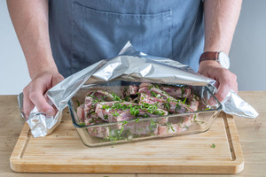 Fleisch abdecken