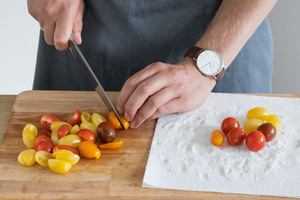 Tomaten halbieren