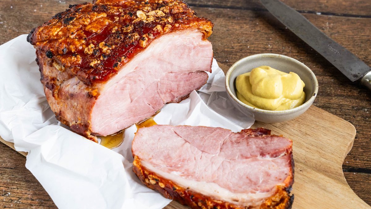 Knuspriger Krustenbraten vom Grill