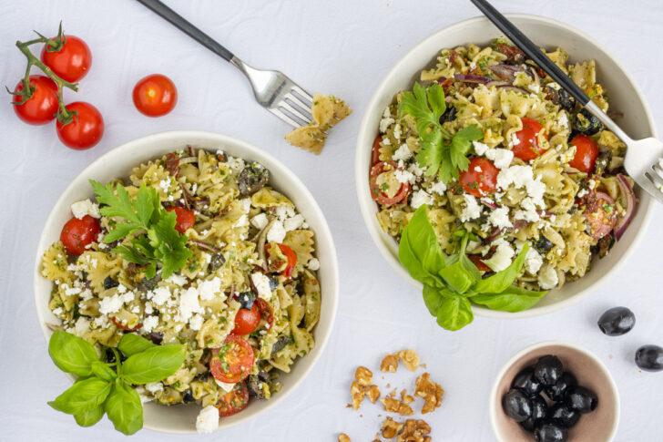 mediterraner Nudelsalat