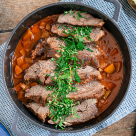 Rinderbraten schmoren