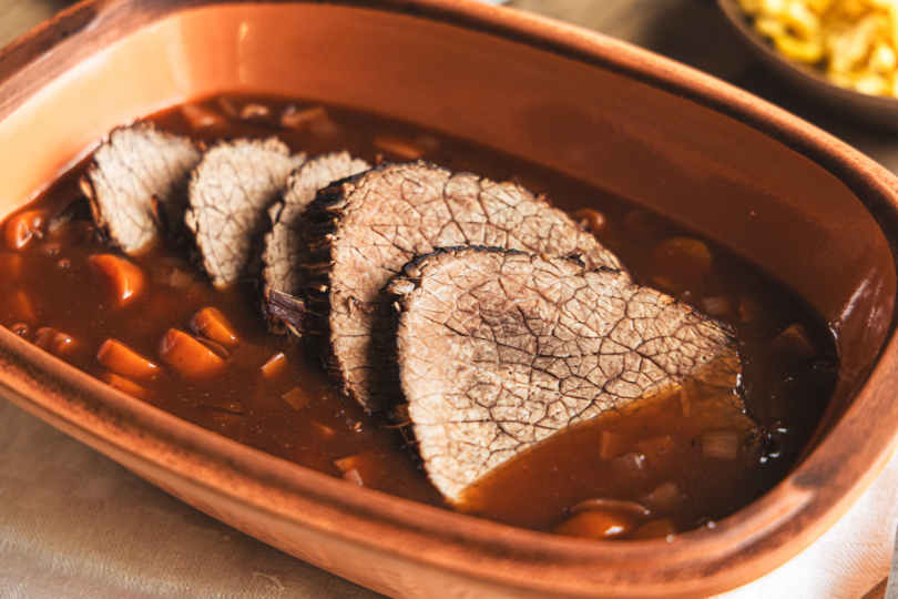 Sauerbraten im Römertopf
