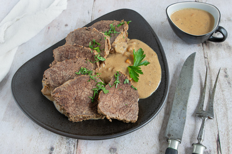 Hirschgulasch einlegen So wird‘s zart und lecker! eat.de