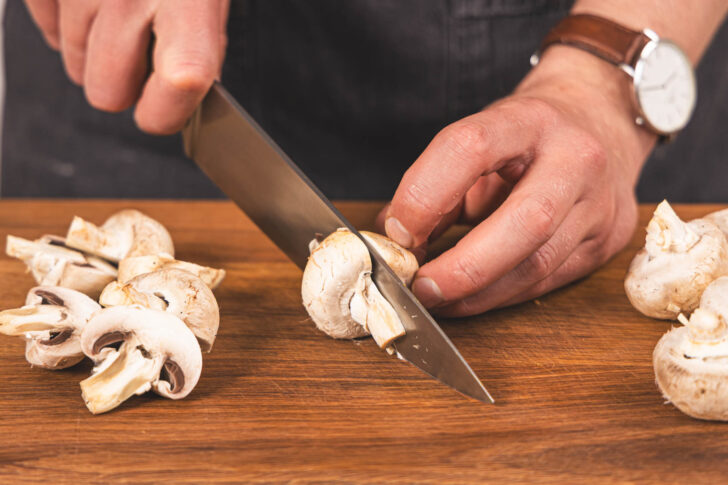 Champignons halbieren