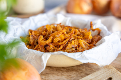 Röstzwiebeln aus der Pfanne