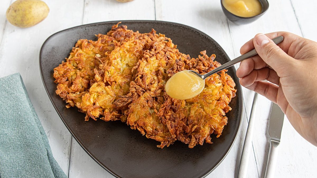 Kartoffelpuffer ohne Ei: Vegane Reibekuchen