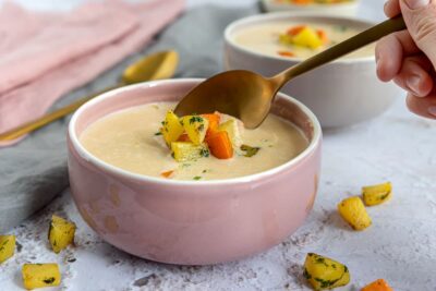 vegetarische Steckrübensuppe