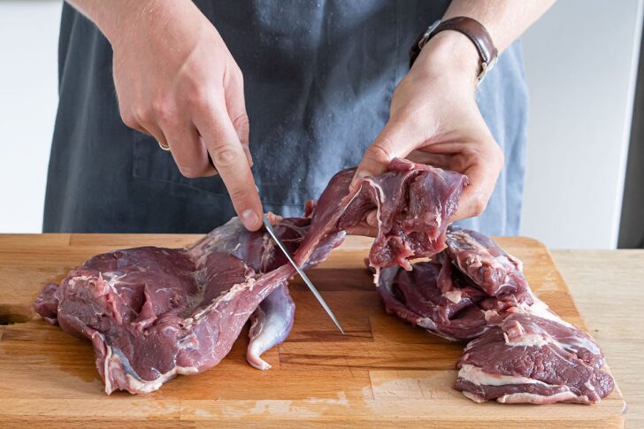 Fleisch von der Hirschkeule