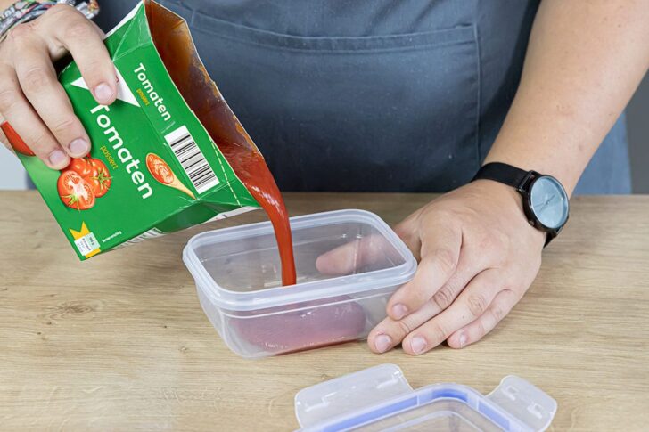 passierte Tomaten in Dosen einfrieren