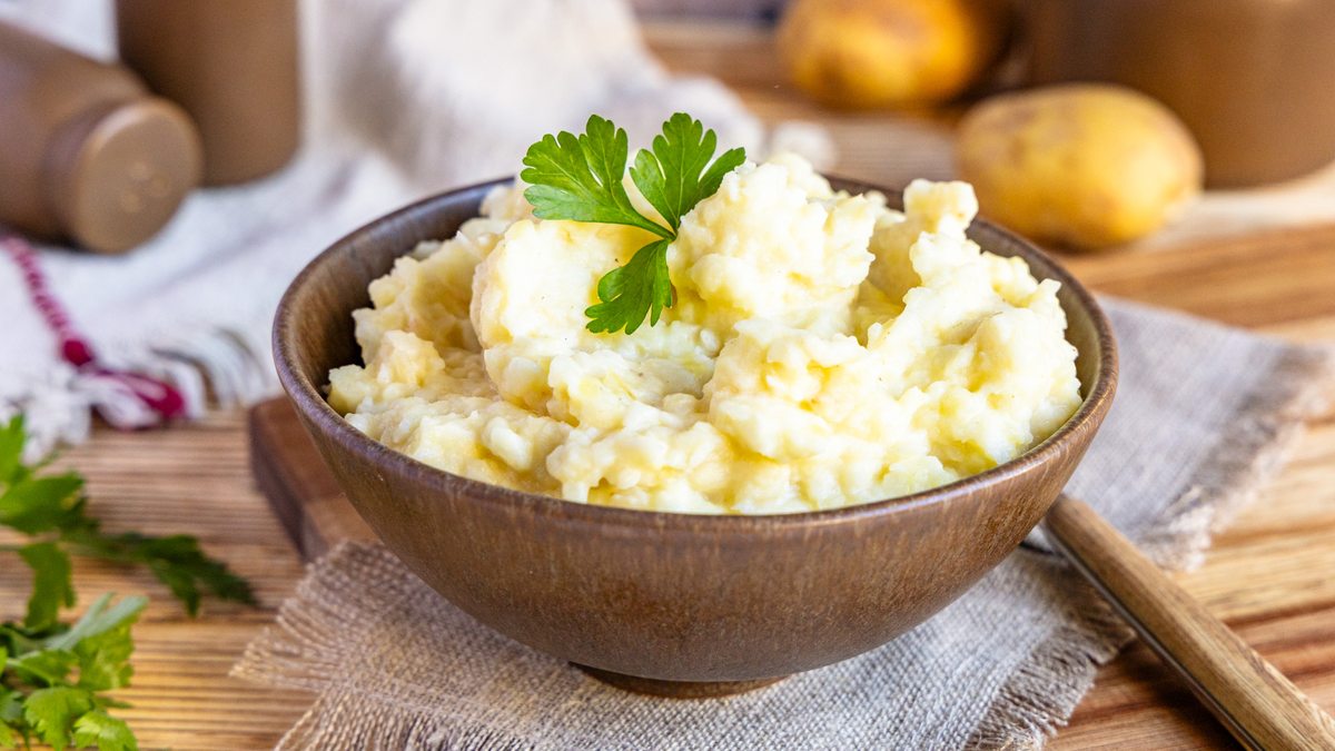 Feines Selleriepüree mit Kartoffeln