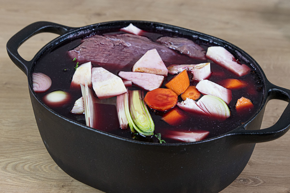 Hirschkeule bei Niedrigtemperatur garen Rezept