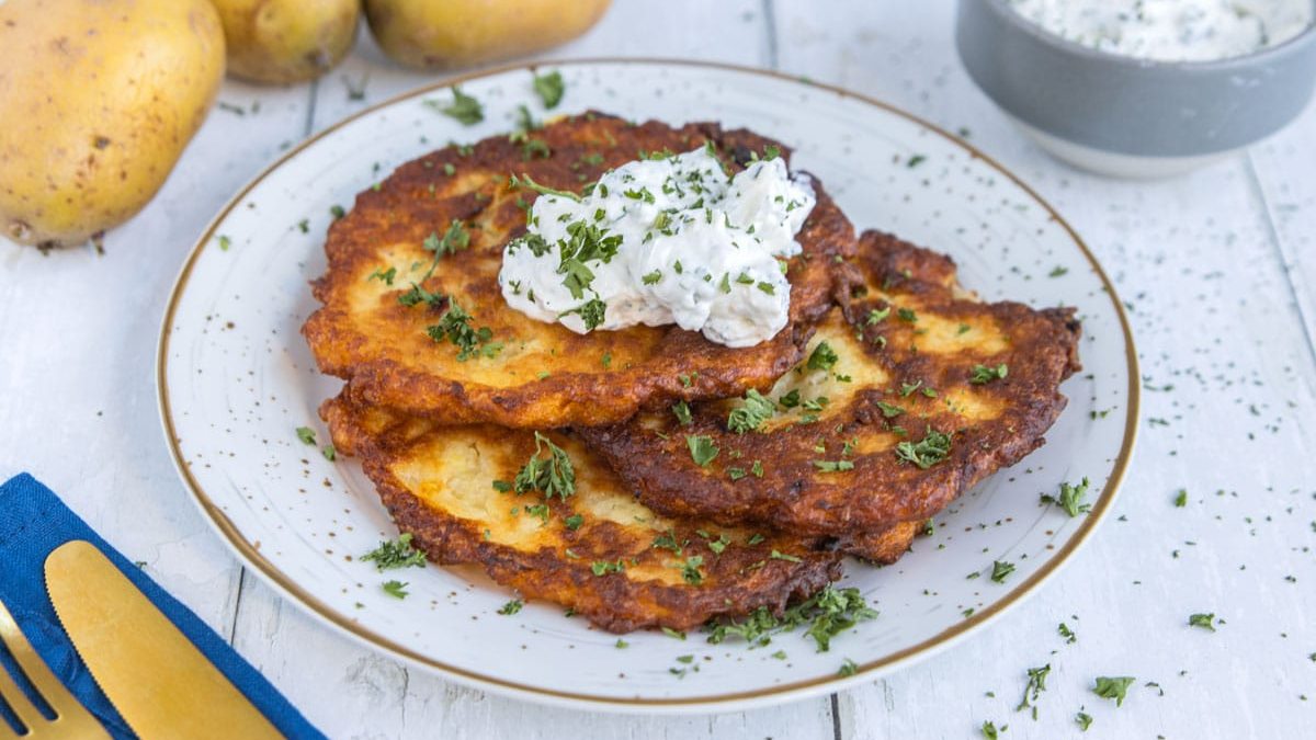 Kartoffelpuffer aus Kloßteig: schnell & einfach