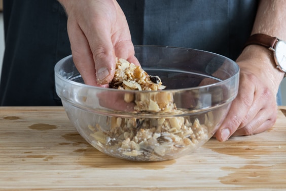 Schneller Bratapfel aus der Mikrowelle I Rezept