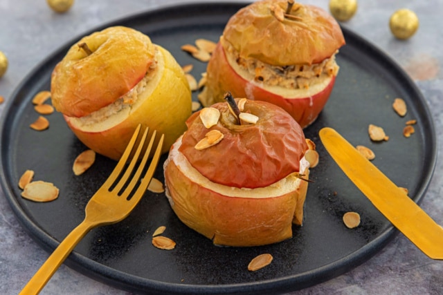 Schneller Bratapfel aus der Mikrowelle I Rezept