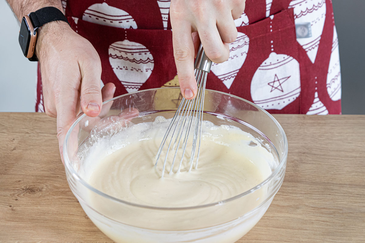Weihnachtlicher Bratapfelkuchen mit Quark | Rezept