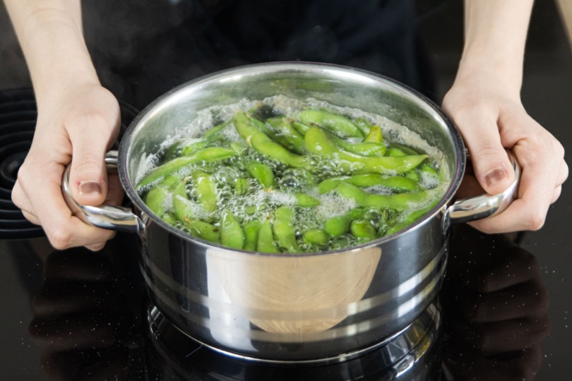 Edamame zubereiten So kochst du Edamame richtig eat.de