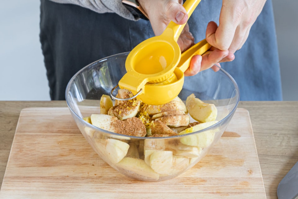 Schneller veganer Apfel-Crumble | Rezept