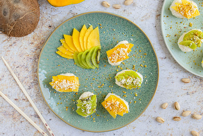 süßes Sushi mit Kokosmilch