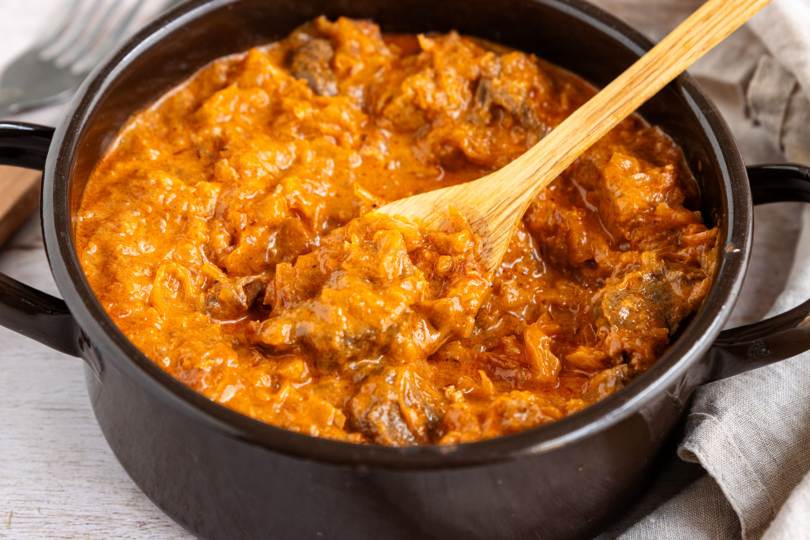 Szegediner Gulasch nach DDR-Rezept im Topf
