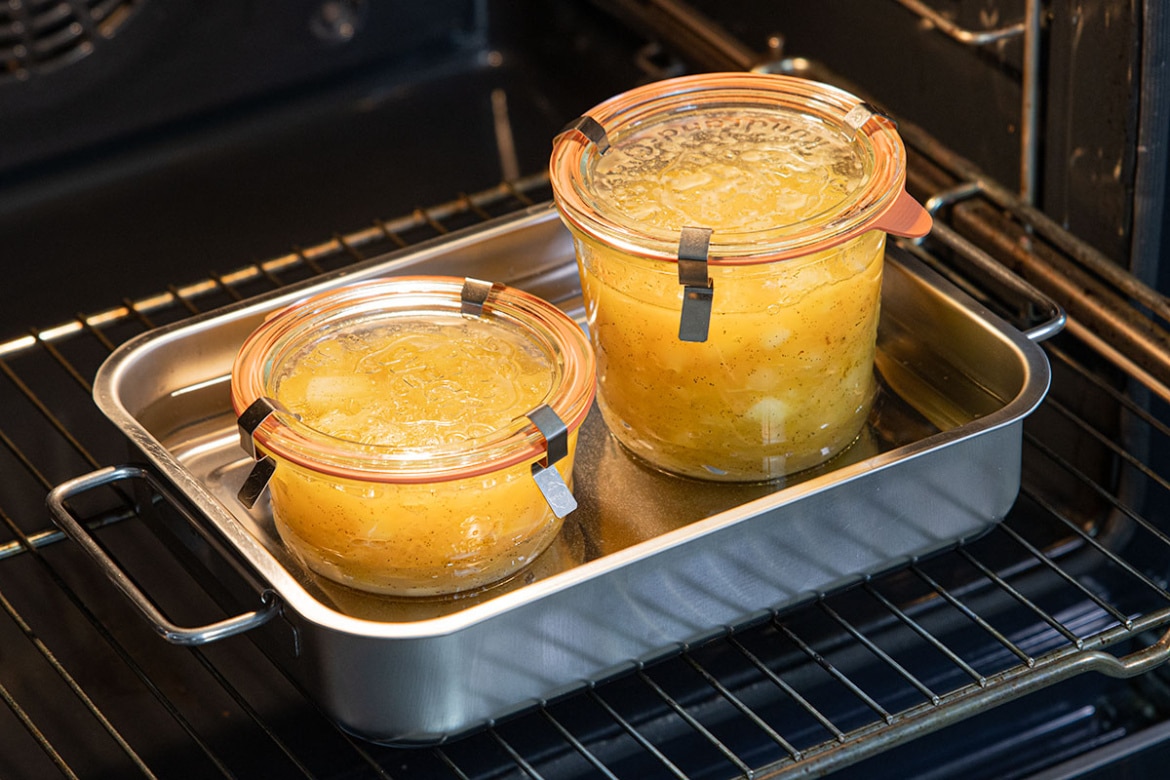 Apfelkompott im Ofen einkochen