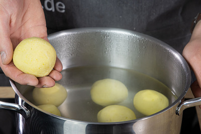 Kartoffleknödel nach Omas Rezept kochen