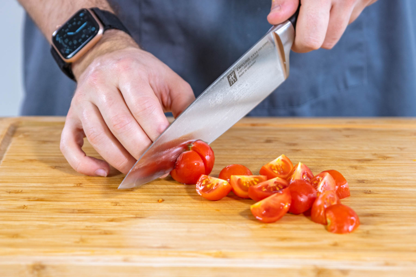 Tomaten schneiden