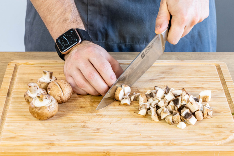 Champignons schneiden
