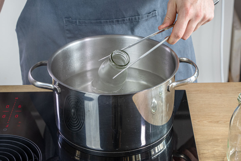 Weihnachtlichen Spekulatiuslikör selber machen | Rezept