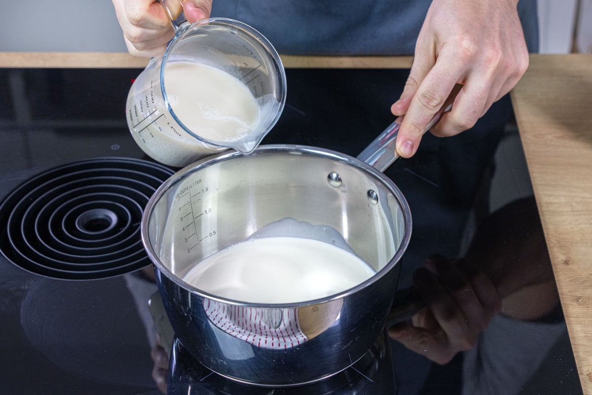 Weihnachtlichen Spekulatiuslikör selber machen | Rezept