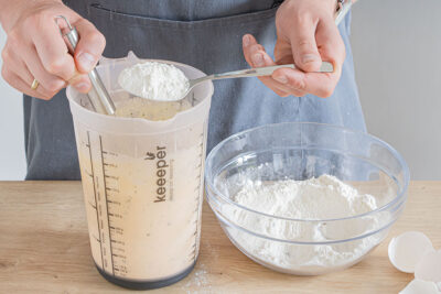 Pfannkuchenteig anrühren