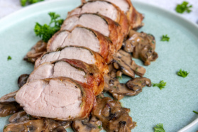 Schweinefilet im Speckmantel aus dem Ofen