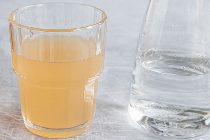 Apfelessig immer verdünnt trinken