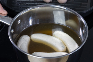 Weißwurst brühen