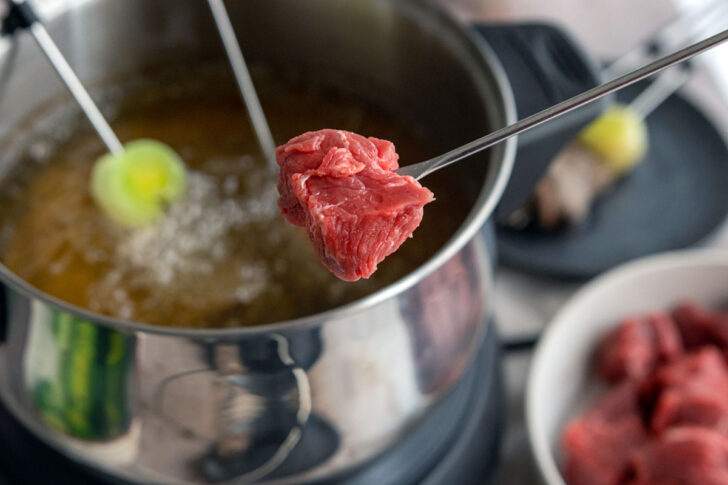 Fondue bourguignonne, Fleischfondue