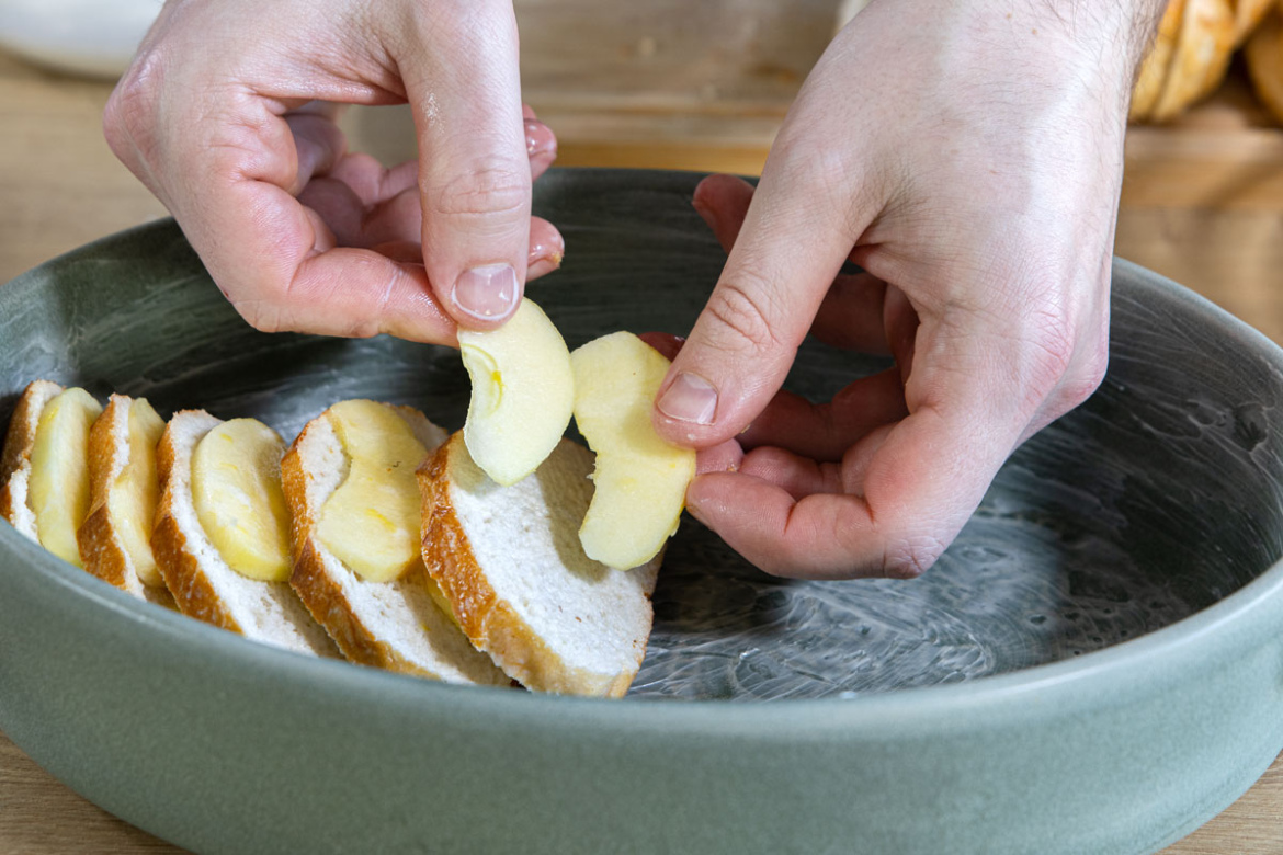 Schwäbischer Ofenschlupfer mit Rosinen | Rezept - eat.de
